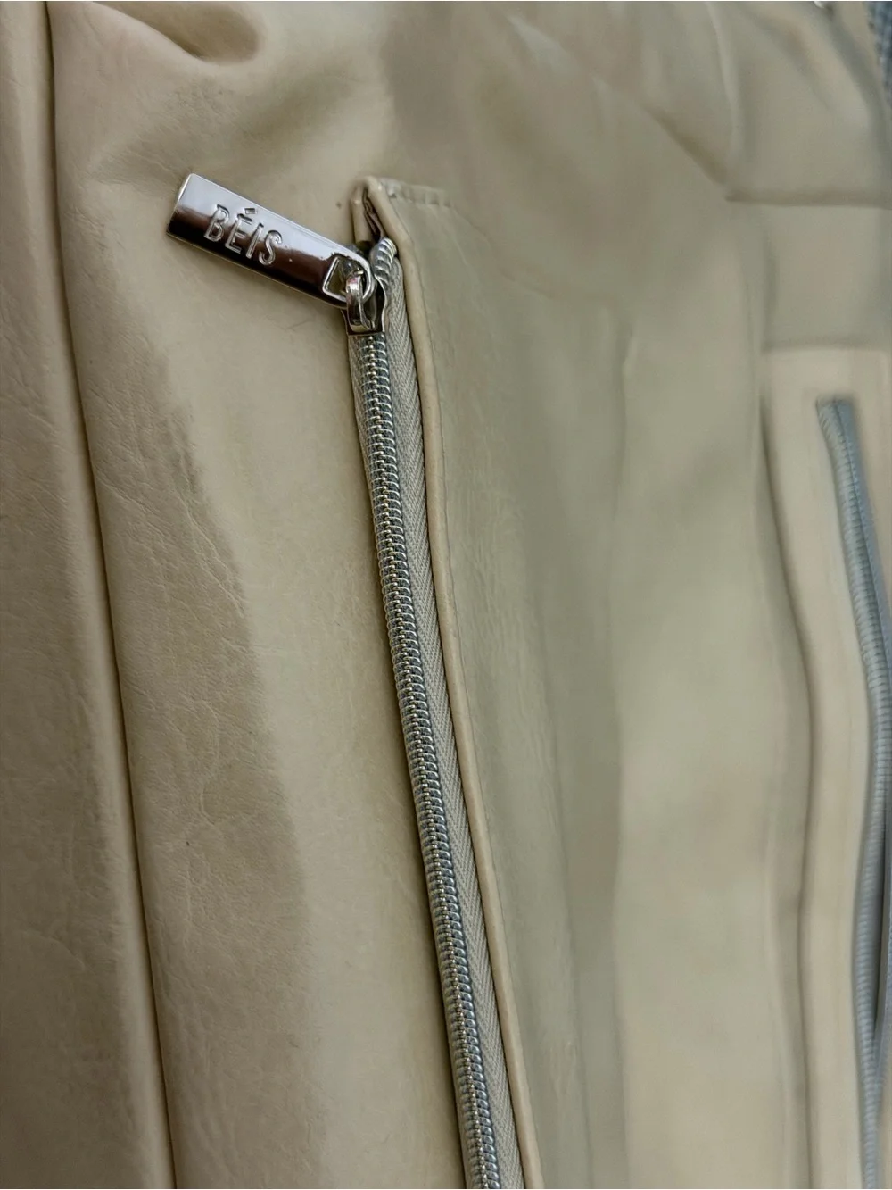BÉIS Beige Diaper Bag with Shoulder Strap & Stroller Straps